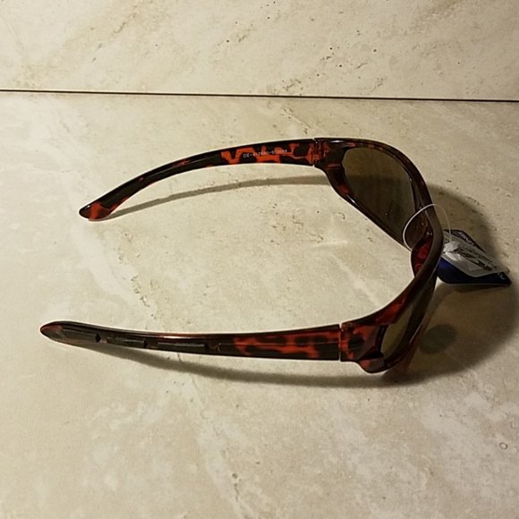 Drivers Edge Sunglasses - Picture 2 of 8